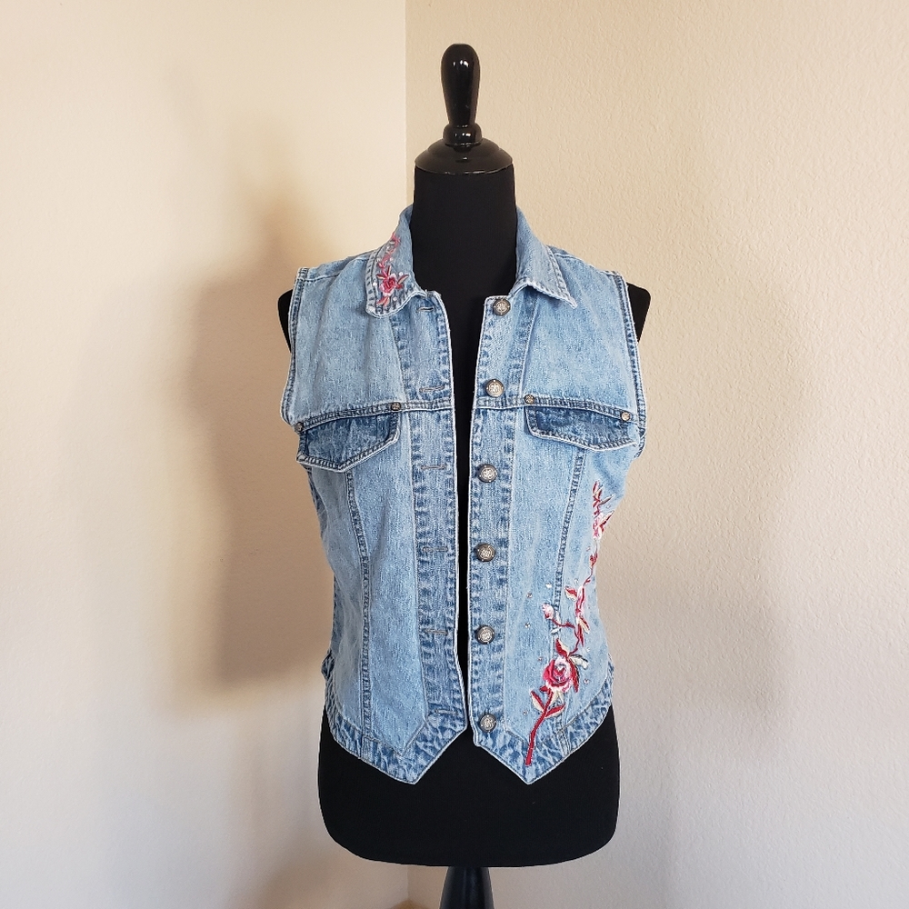 Vintage Jean Vest Embroidered Floral